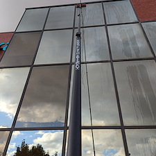 Best-Commercial-Window-Cleaning-In-Charlotte-NC 2