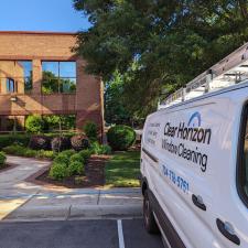 Expert-Quality-Commercial-Window-Cleaning-In-Charlotte-NC 1