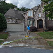 Expert-Quality-Driveway-Cleaning-In-Charlotte-NC 1