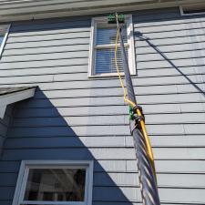 Stellar-Quality-Window-Cleaning-Service-In-Matthews-NC 0